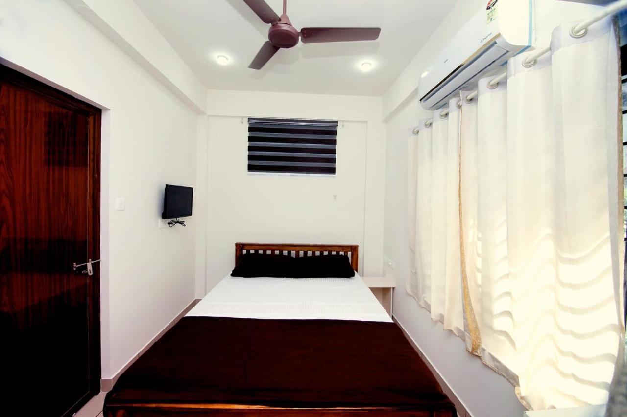 فيلا Uthram Residency Kochi المظهر الخارجي الصورة