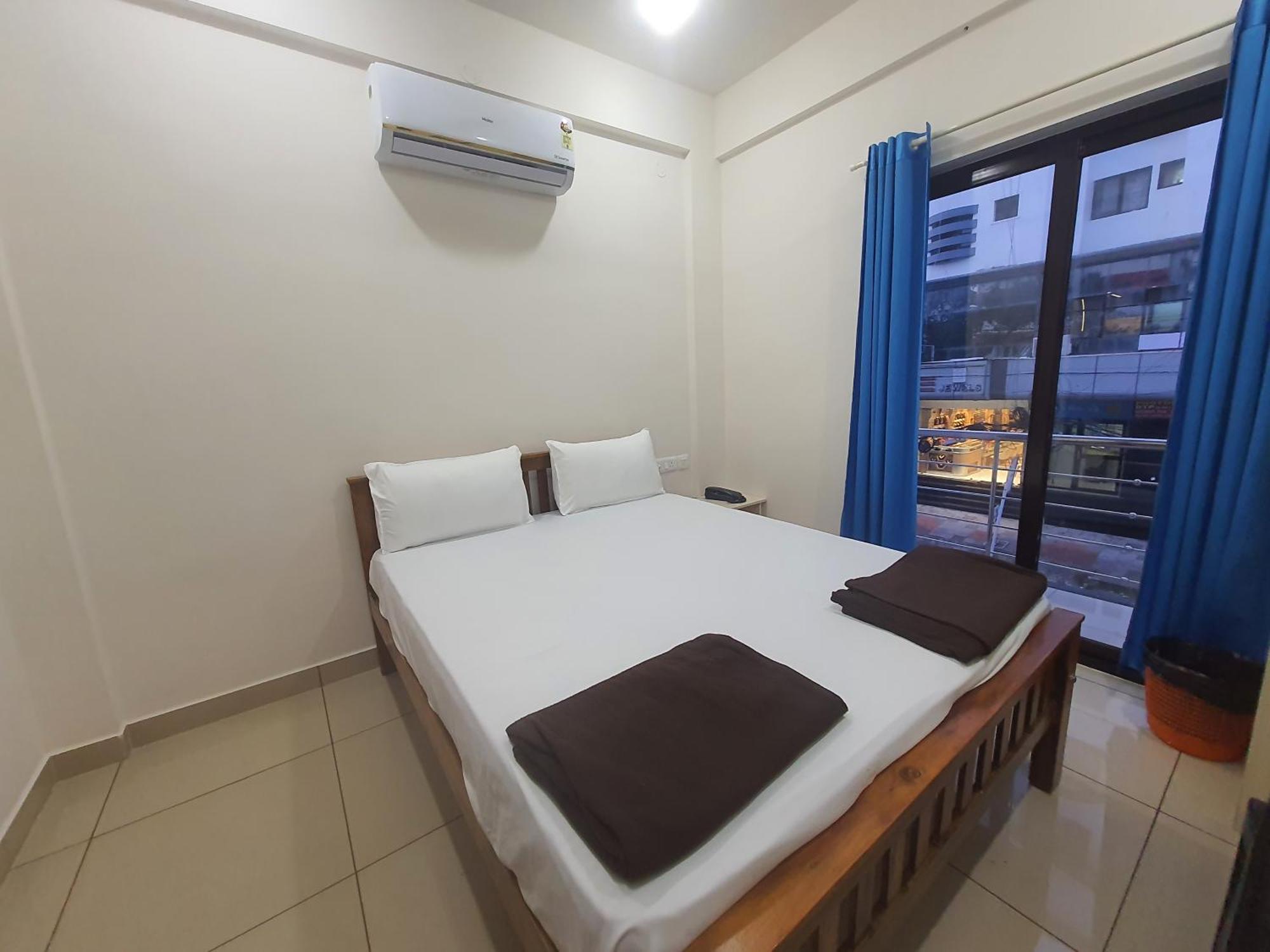 فيلا Uthram Residency Kochi المظهر الخارجي الصورة